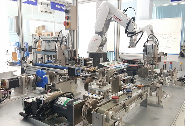 Ứng dụng tự động hóa công nghiệp: Tự động trả hành lý tại sân bay Tu-dong-hoa-trong-cong-nghiep-2-1
