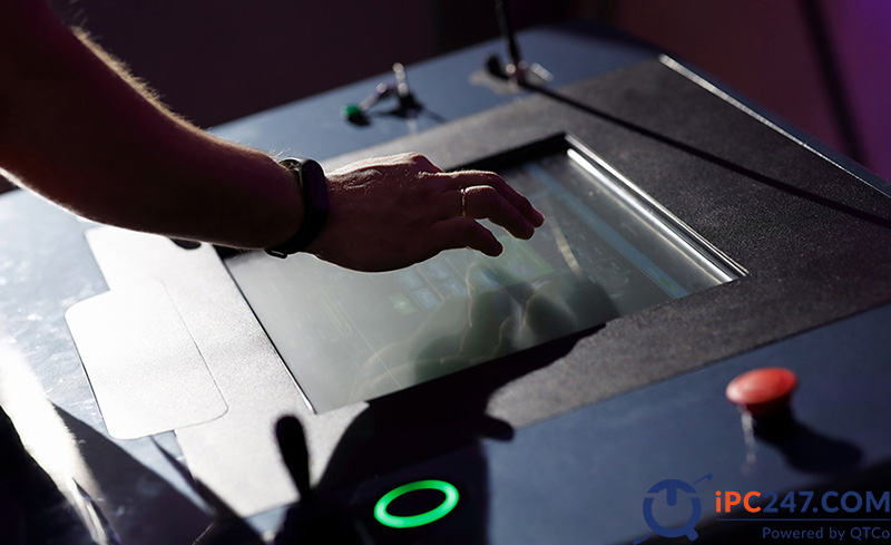 Màn hình cảm ứng HMI là gì? Nguyên lý và phân loại màn hình HMI man hinh cam ung hmi 1