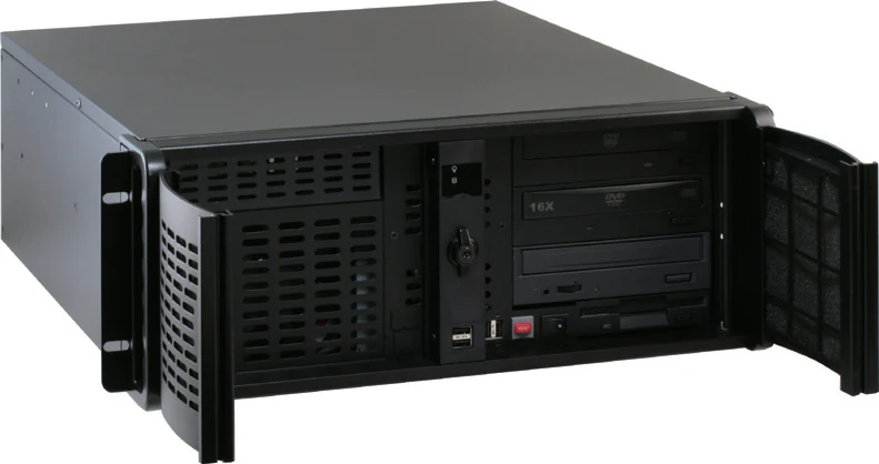 AAEON ARC-645 khi mở cửa trước